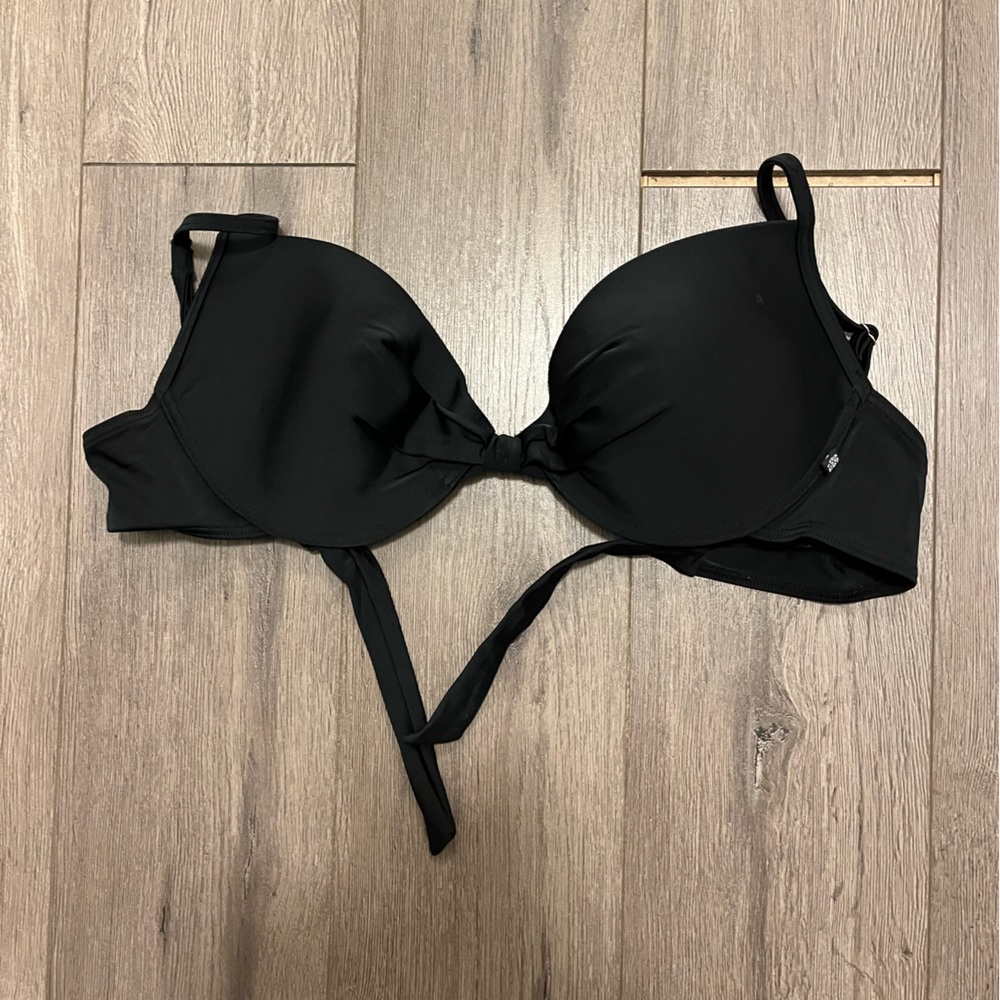 La Vie en Rose Bikini Top Black - Size D+